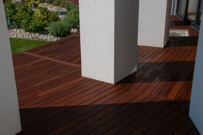 Modern Deck Design