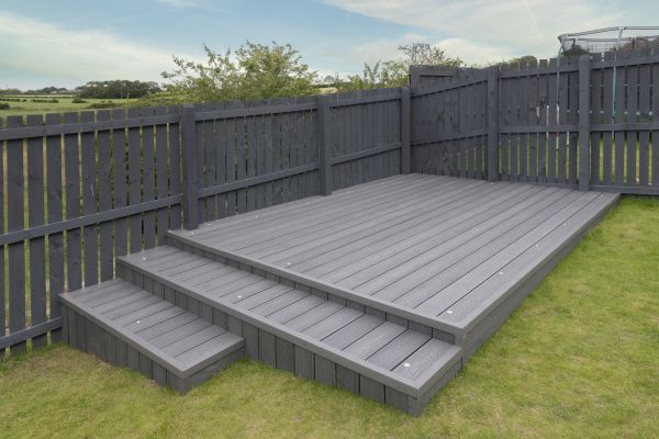 Vinyl Deck Construction in Fort Collins